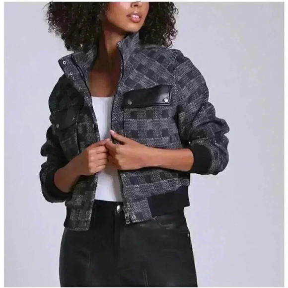 NEW Bagatelle Black And Gray Cropped Bomber Zip Up Jacket Women’s Sz Large NWT‎ - Picture 1 of 12